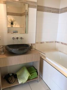 Bilik mandi di Apartment Jan