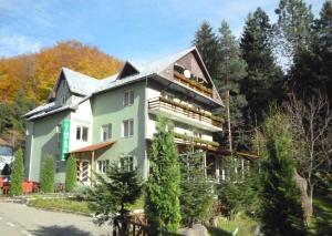 Rakennus, jossa guesthouse sijaitsee