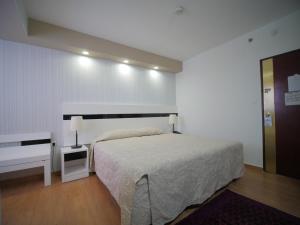 Cama o camas de una habitación en Margoa Hotel Netanya