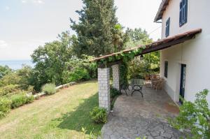 Ein Garten an der Unterkunft Apartments Panoramic