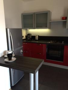 Küche/Küchenzeile in der Unterkunft DD apartmani