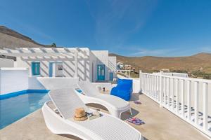 Bazén v ubytování Aegean Sea Villas nebo v jeho okolí