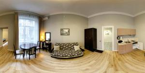 Η κουζίνα ή μικρή κουζίνα στο ApartLviv Apartments