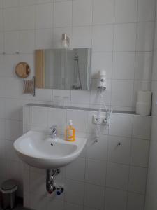 Bilik mandi di Hotel - Gasthof Erber