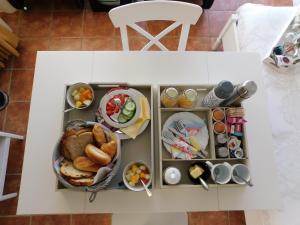 Φαγητό σε αυτό το bed & breakfast ή κάπου εκεί κοντά +30 φωτογραφίες