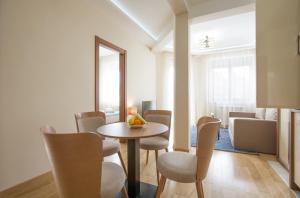 Posezení v ubytování Prime Hotel Apartmani