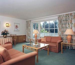A seating area at Hotel Seehof