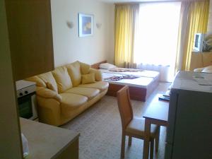 Posezení v ubytování SB Rentals Apartments in Royal Dreams Complex