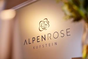 Certyfikat, podpis lub inny dokument wystawiony w obiekcie Alpenrose Kufstein