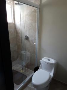 Ванна кімната в Departamento en Acapulco Diamante