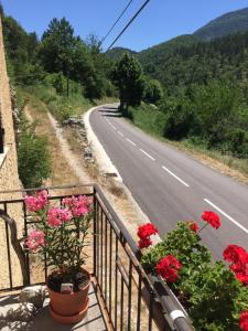 Nespecifikovaný výhled na hory nebo výhled na hory při pohledu z bed and breakfast