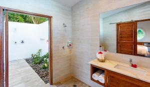 A bathroom at The Remote Resort