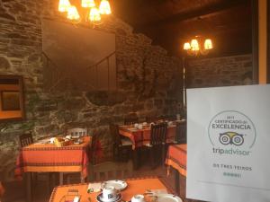 Certyfikat, podpis lub inny dokument wystawiony w obiekcie Os Tres Teixos
