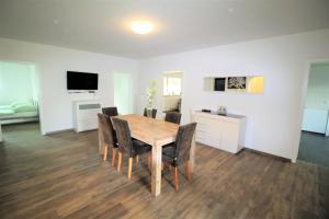 Μια τηλεόραση ή/και κέντρο ψυχαγωγίας στο Work & Stay Sankt Augustin