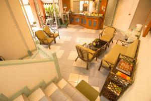 Posezení v ubytování Baansilp Hotel