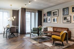 Posedenie v ubytovaní Harmonica Apartment - LoftAffair