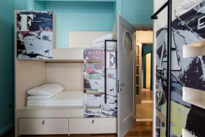 Posteľ alebo postele v izbe v ubytovaní Nubian Hostel
