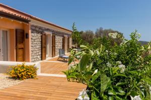 O grădină în afara Tenuta Petra Bianca