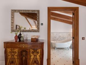 Kúpeľňa v ubytovaní Hotel Gloria de Sant Jaume