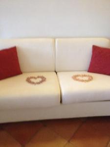 A seating area at La terrazza fio...Rita