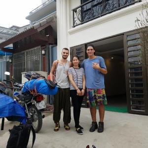 Gia đình lưu trú tại Trường An Hostel