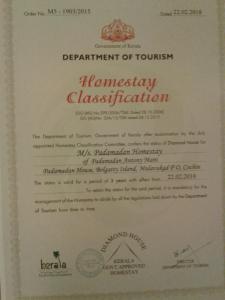 Certifikát, hodnocení, plakát nebo jiný dokument vystavený v ubytování Padamadan homestay