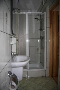 Kúpeľňa v ubytovaní Pokoje Gościnne Lulu