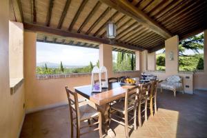Gallery image of Villa Le Rondini by Salogi Villas in Montopoli in Val dʼArno