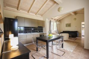 Zdjęcie z galerii obiektu Villa Nunica w mieście Radetići