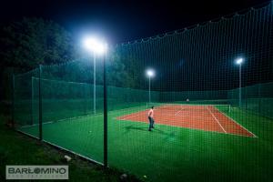 Tenis lub squash w obiekcie JKS Barłomino lub w pobliżu