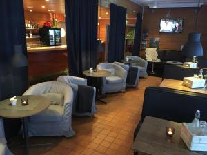 Posezení v ubytování Hotell Smedjan