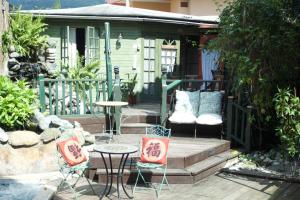 Gallery image of One32 Guesthouse Paradise in Kingston