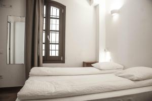 Postel nebo postele na pokoji v ubytování Barcelona Beach Apartments