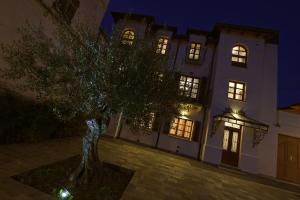 Foto dalla galleria di La Maison du Soleil a Serralunga d'Alba