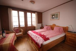 Letto o letti in una camera di Hotel Fassbind Beausite