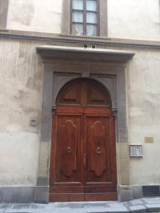 The facade or entrance of Relais Duomo Adelaide
