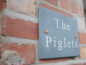 Certifikát, hodnocení, plakát nebo jiný dokument vystavený v ubytování The Piglets