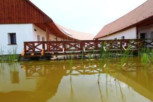 Kép Bibic Nature Lodge szállásáról Balmazújvárosban a galériában Még 22 kép