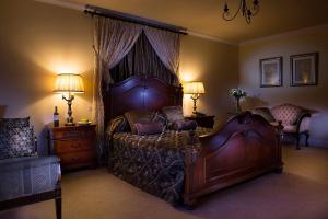 Posezení v ubytování An Chúirt Hotel, Gweedore, Donegal