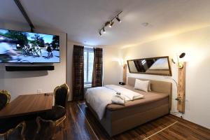 TV o dispositivi per l'intrattenimento presso Hotel Krone Sihlbrugg