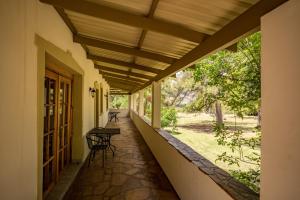 En balkong eller terrasse på Ghaub Nature Reserve & Farm - ONE Namibia