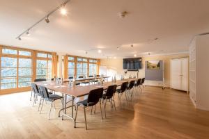 TV a/nebo společenská místnost v ubytování Hotel-Gasthof Mauthäusl