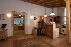 Kuchyň nebo kuchyňský kout v ubytování Hotel-Gasthof Mauthäusl