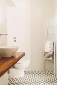 Ванная комната в Apartamento 2 quartos by WOT Ericeira Lodge