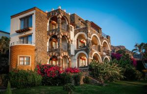 Posada del Tepozteco - Hotel & Gallery外面的花园