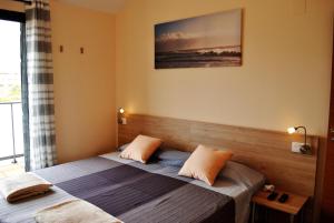 Posteľ alebo postele v izbe v ubytovaní Chalet adosado de lujo para 6 personas en Golf Panorámica - Internet Fibra gratis + 37 fotografií