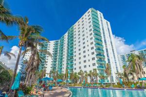 Gallery image of Tides Miami 2BR Condo on the beach in Hollywood