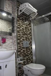 Koupelna v ubytování Laleli Hotel Izmir