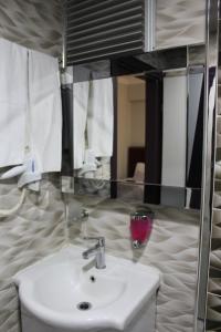 Koupelna v ubytování Laleli Hotel Izmir