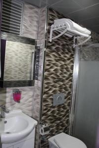 Koupelna v ubytování Laleli Hotel Izmir